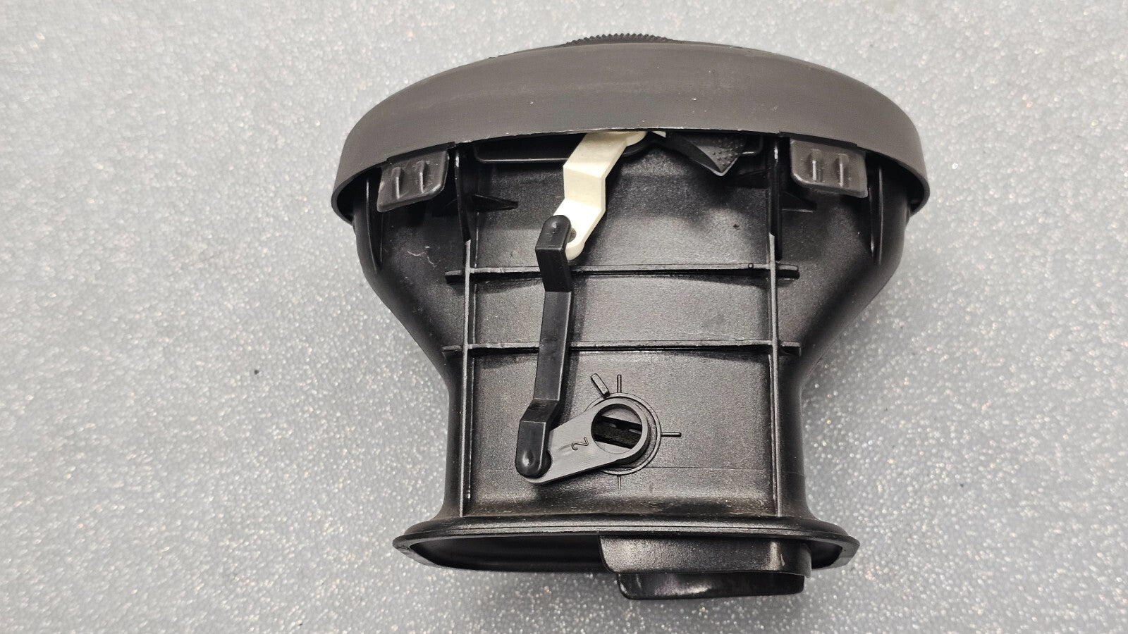 🔥 00-04 FORD FOCUS Dash Center Left or Right Air Vent A/C AC Heater Panel Black