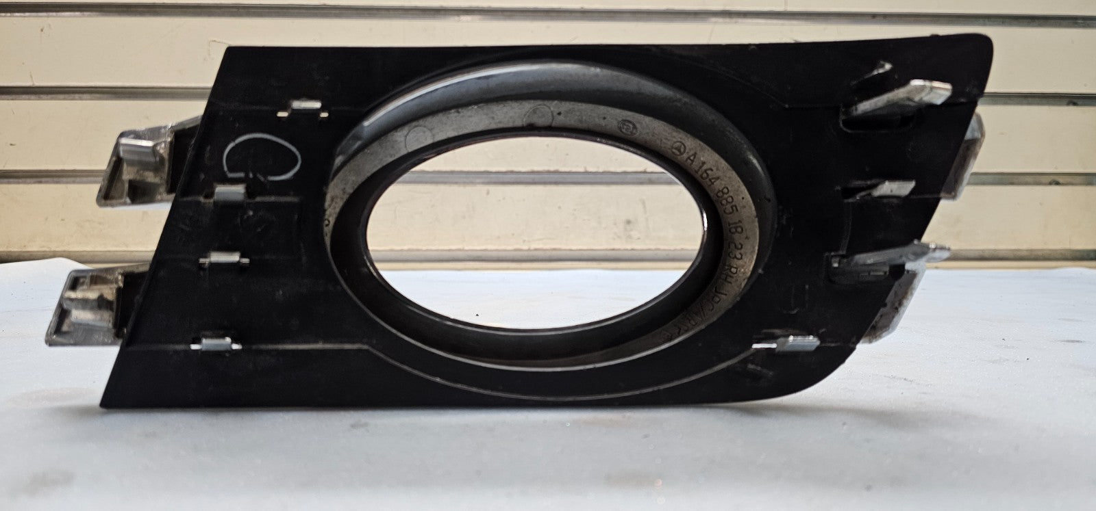 🔥2007-2009 Mercedes GL450 GL550 Base Front Right Side Fog Lamp Cover Trim OEM