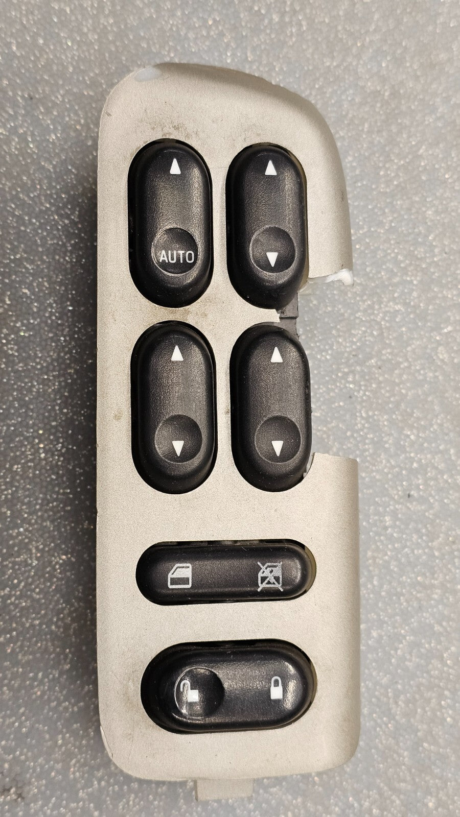 01-07 Escape Mariner Tribute Front Left Driver Master Door Window Switch Silver