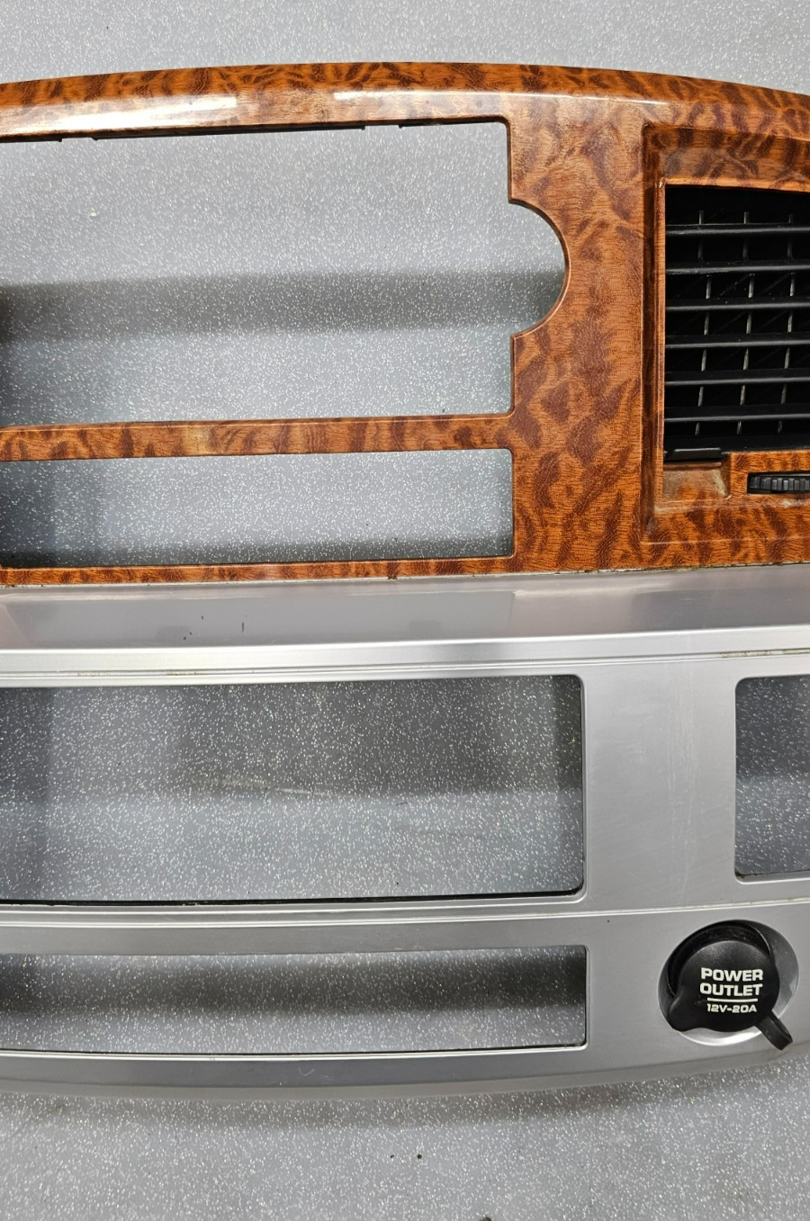 🔥06-08 Dodge RAM Dash RADIO Stereo Bezel Climate Trim Panel Silver/woodgrain