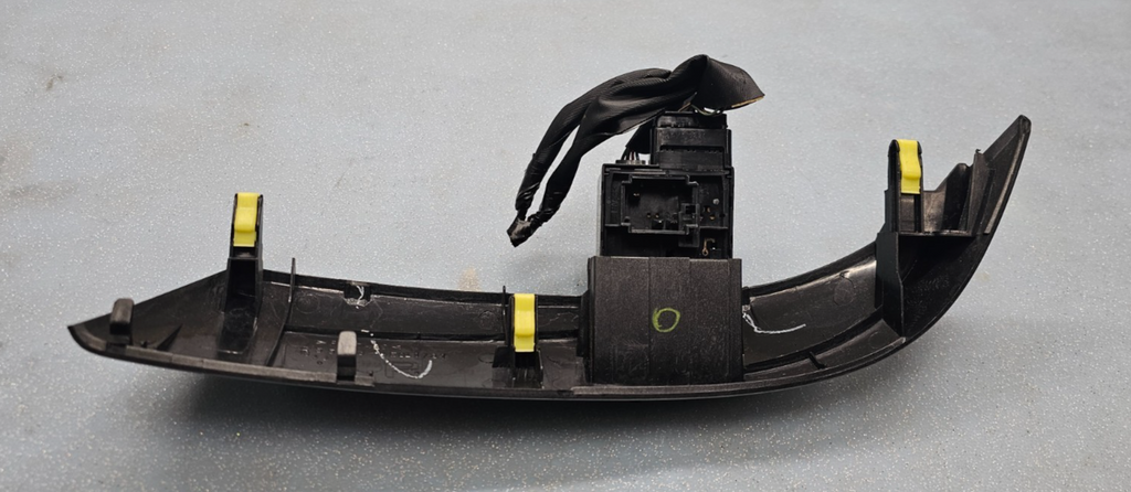 🔥04-10 Sienna Dash Left Driver Defrost Light Door Switch Trim Bezel Panel Black