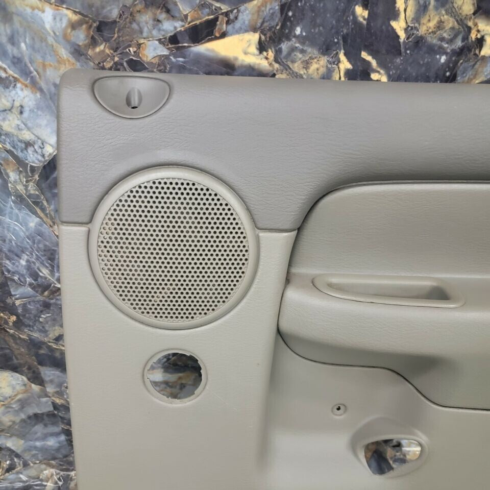 02-05 Dodge RAM Interior DOOR Panel Passenger Rear RIGHT manual GRAY v1 G22/DR