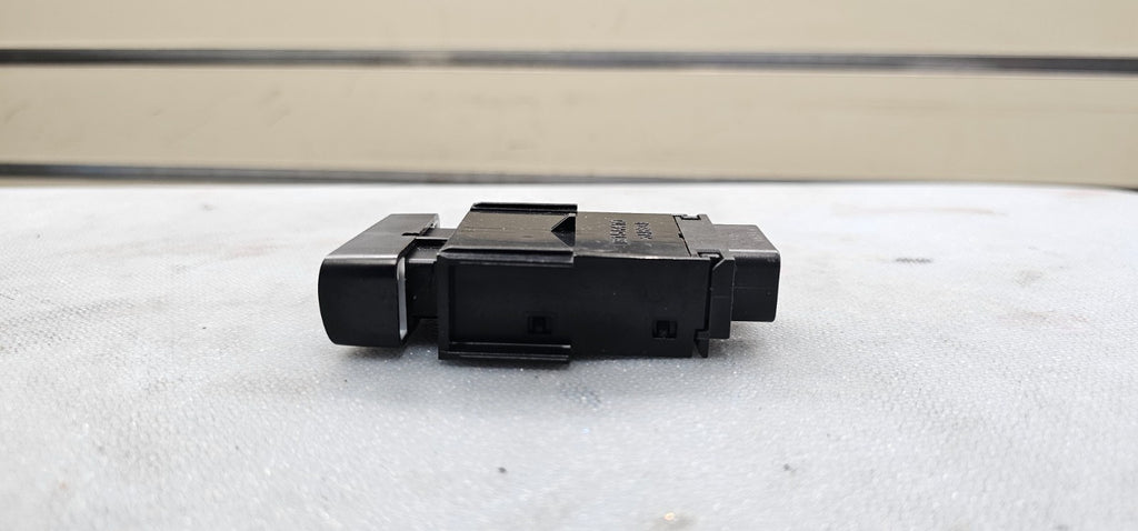 🔥03-08 Toyota Corolla Rear Window Defrost Defroster Button Control Switch Black