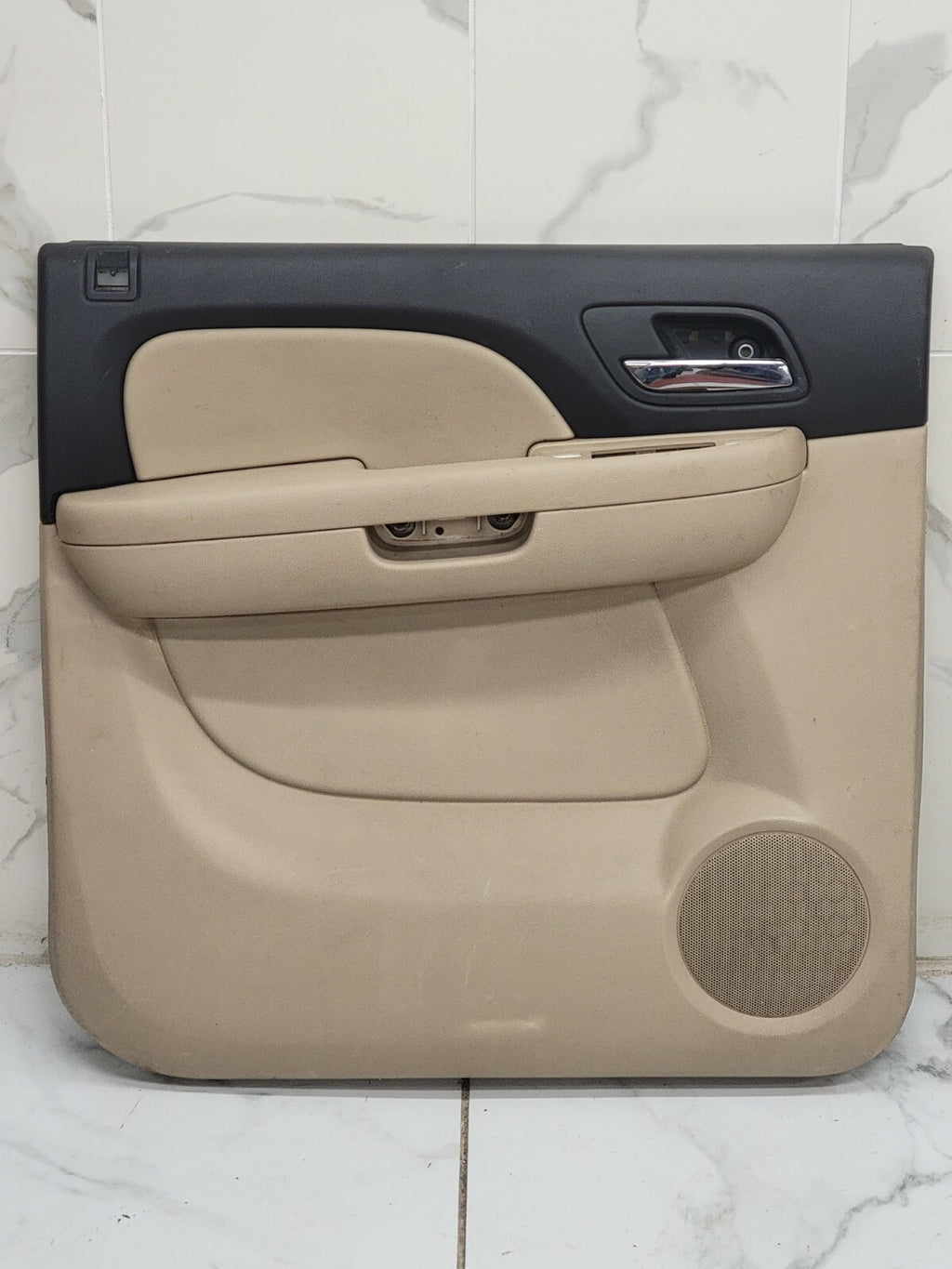 🔥07-13 CHEVY SILVERADO 1500 BACK LEFT INTERIOR DOOR TRIM PANEL Tan brown D21