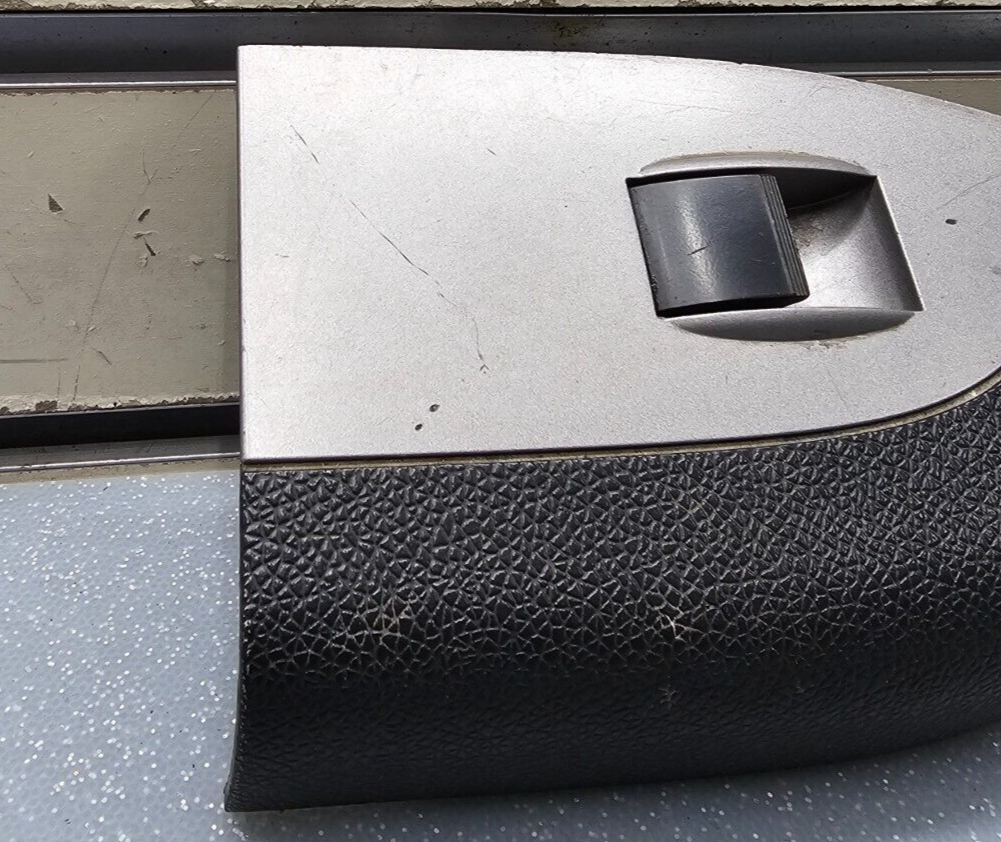 🔥07-13 SILVERADO SIKERRA REAR LEFT DRIVER POWER WINDOW SWITCH SILVER/BLACK WS47