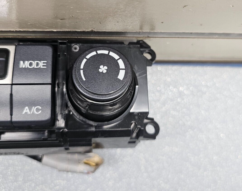 06-11 Honda Civic HYBRID DASH AC HEATER CLIMATE TEMPERATURE CONTROL CONDITIONER