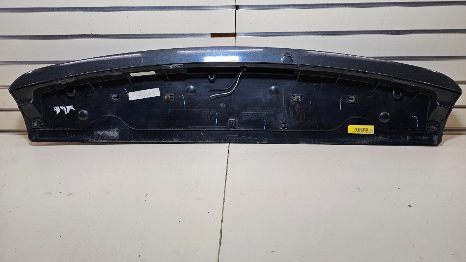 🔥11-20 Grand Caravan Rear Upper Hatch Spoiler Wing Mount Break Light Black OEM