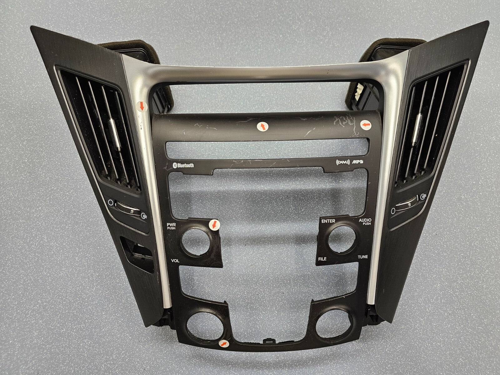 11-14 Sonata Center Dash Radio Bezel Trim Panel Climate Assembly DK GRAY/SILVER