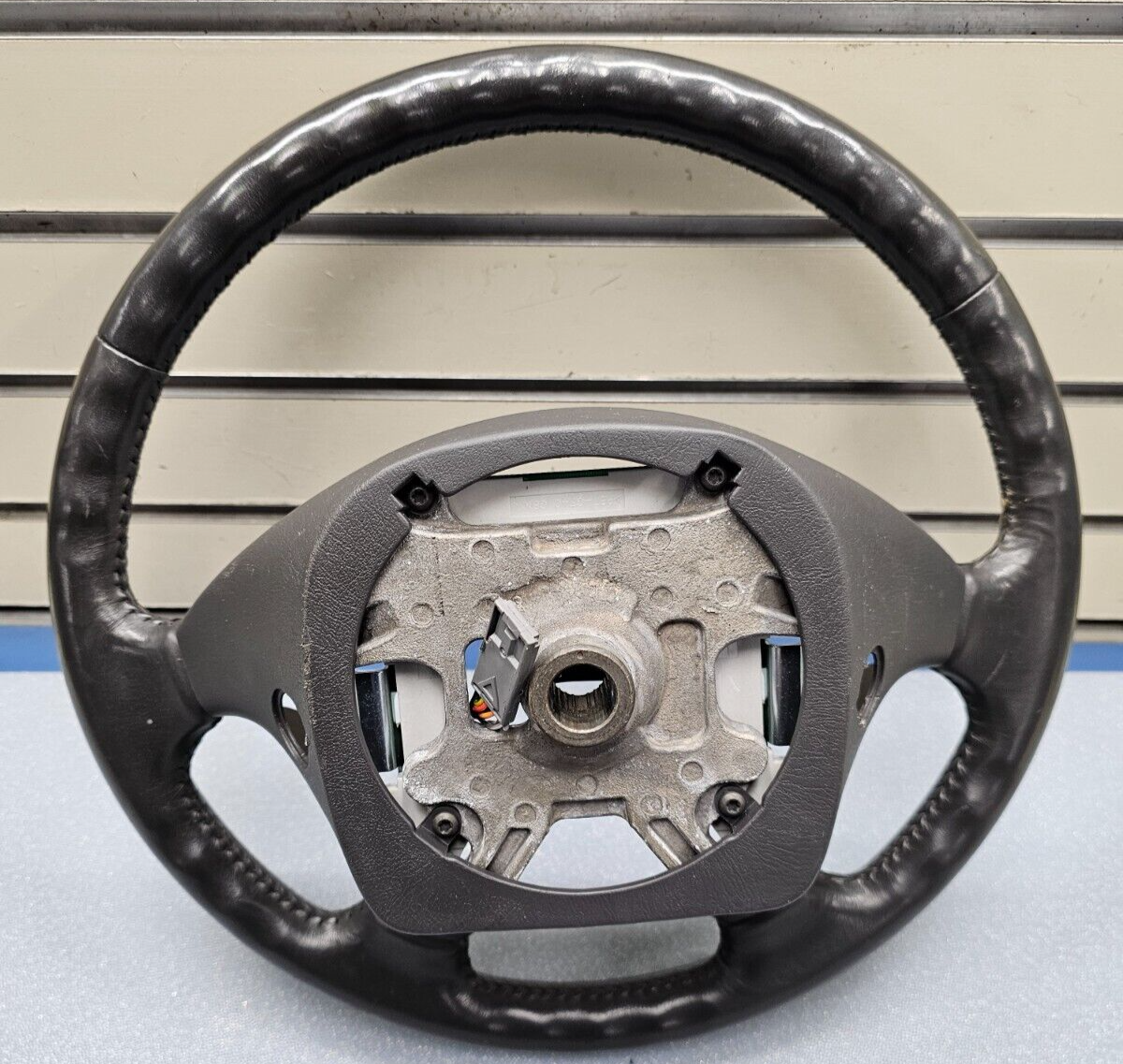 🔥2000-2002 Lincoln LS Left Driver Steering Wheel Cover Panel Leather Black OEM