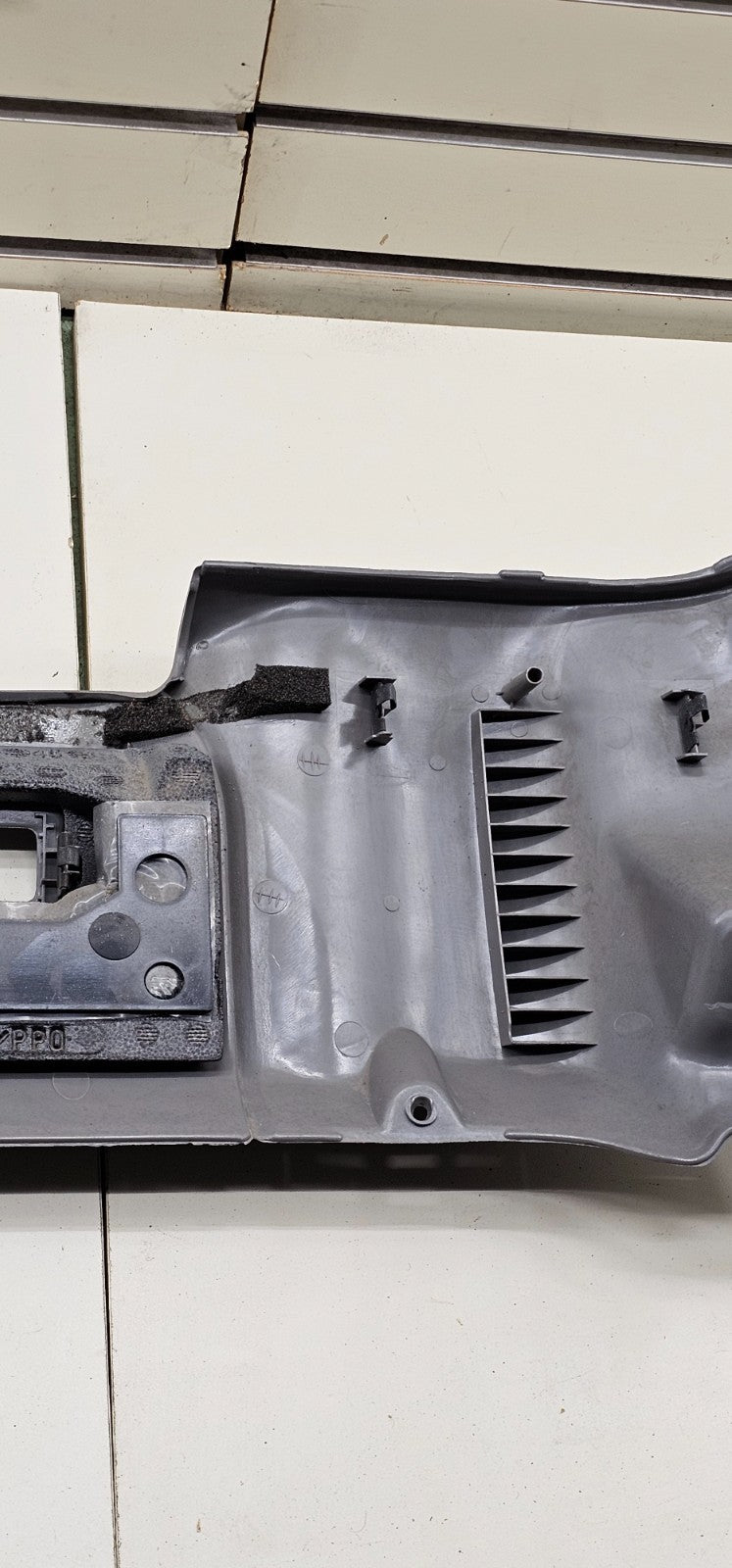 🔥95-99 Chevrolet GM Silverado Lower Bolster Dash Trim Panel Vent GRAY OEM