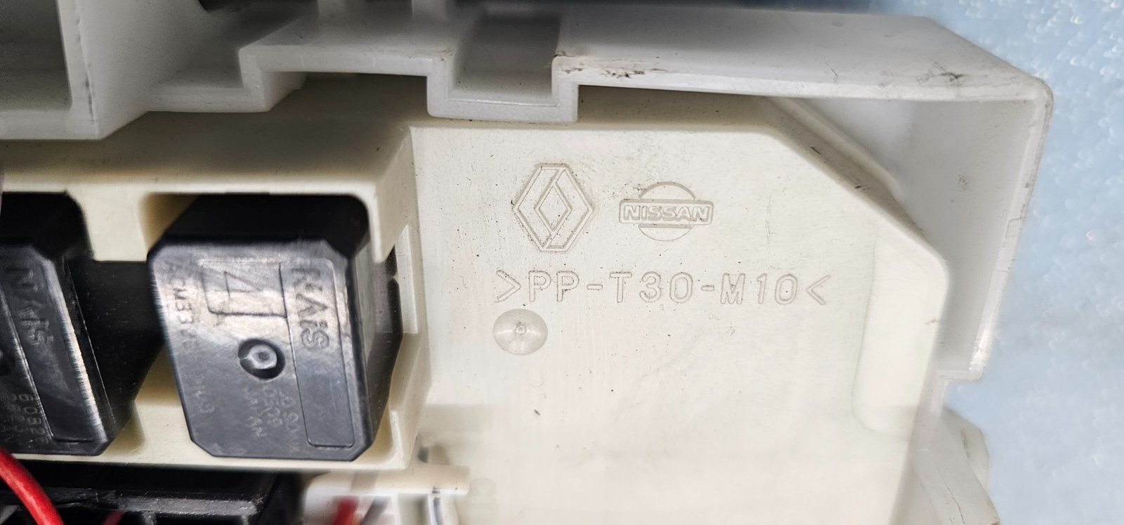 🔥06-10 Nissan Titan Armada Fuse Box Body Control Distribution Module Assembly