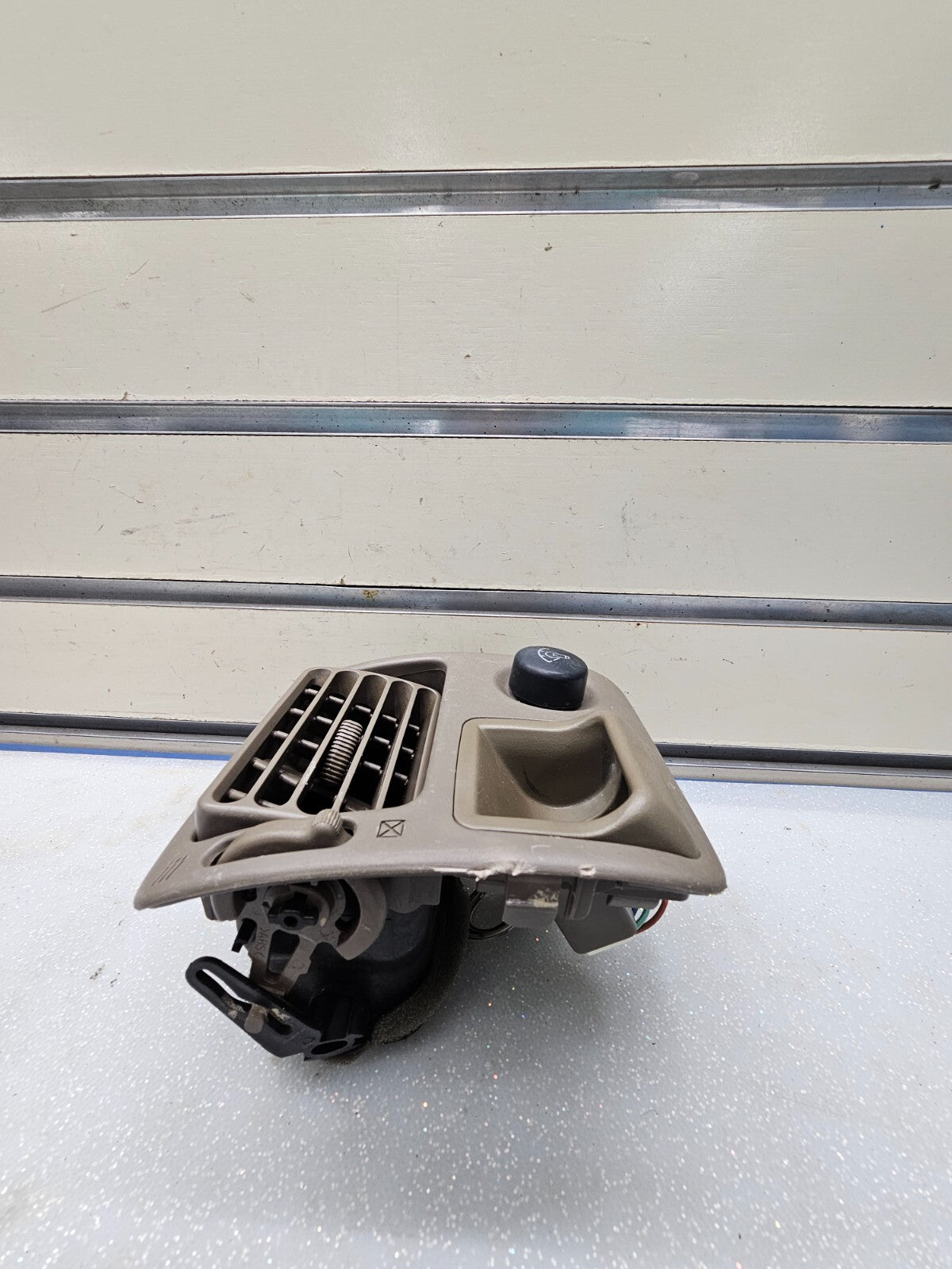🔥98-02 TOYOTA COROLLA DRIVER SIDE DASH AC AIR VENT & DIMMER SWITCH OEM DARK TAN