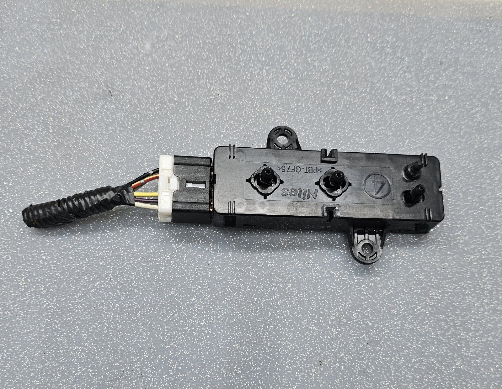 🔥09-14 Nissan Maxima Front Right Passenger Power Seat Adjuster Switch Assembly