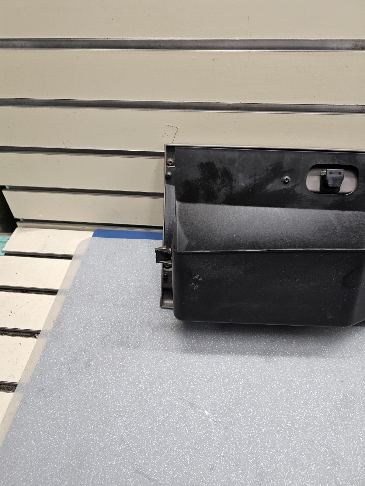 🔥94-97 Dodge RAM Dash GLOVE BOX Storage Compartment Door Assembly LT GRAY G20