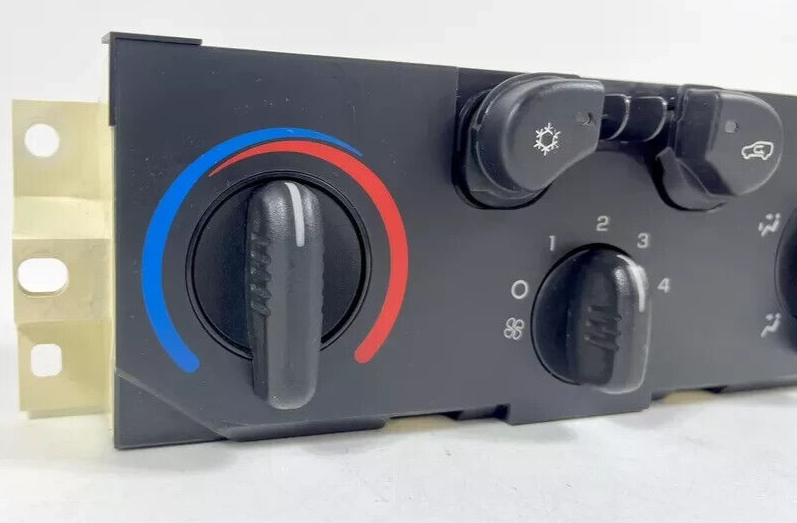 🔥04-12 Colorado Canyon Dash AC Heater Temperature Climate Control Conditioner
