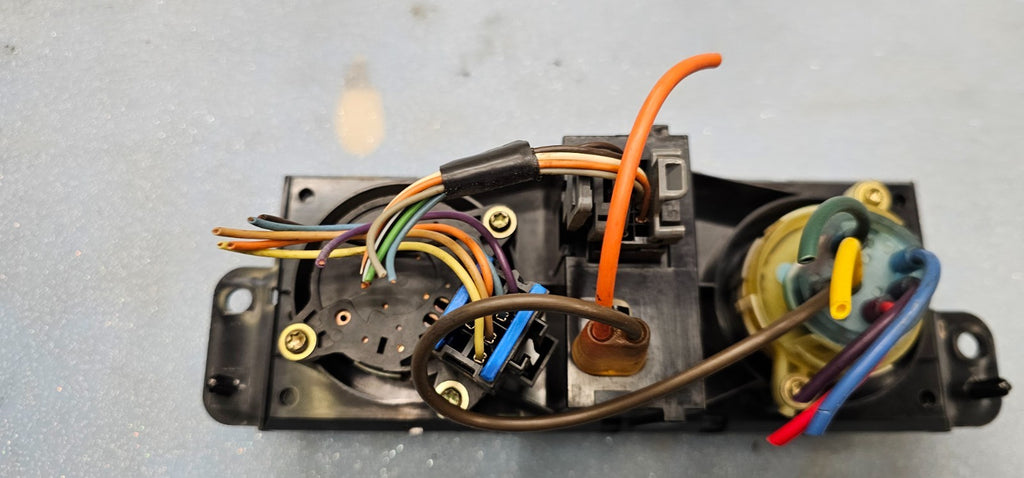 🔥97-03 Chevy Malibu A/C HVAC Heater Climate Control Heater Temperature Assembly