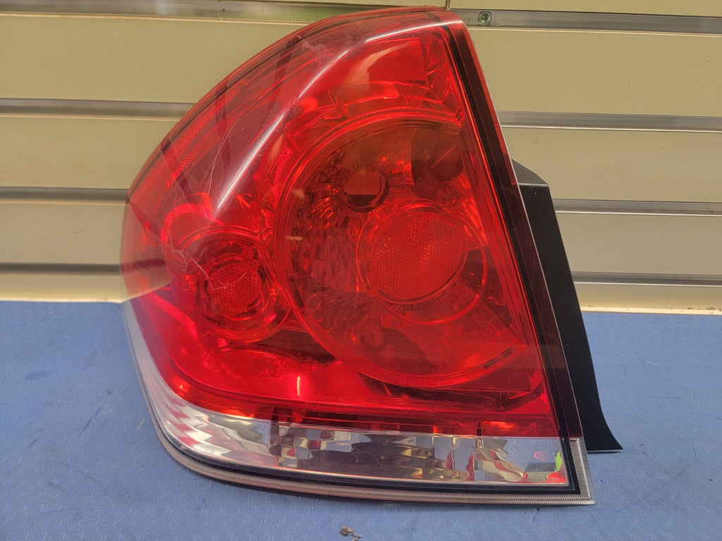🔥2006-2013 Chevy Impala Tail Light Brake Lamp LH LEFT DRIVERS Side OEM