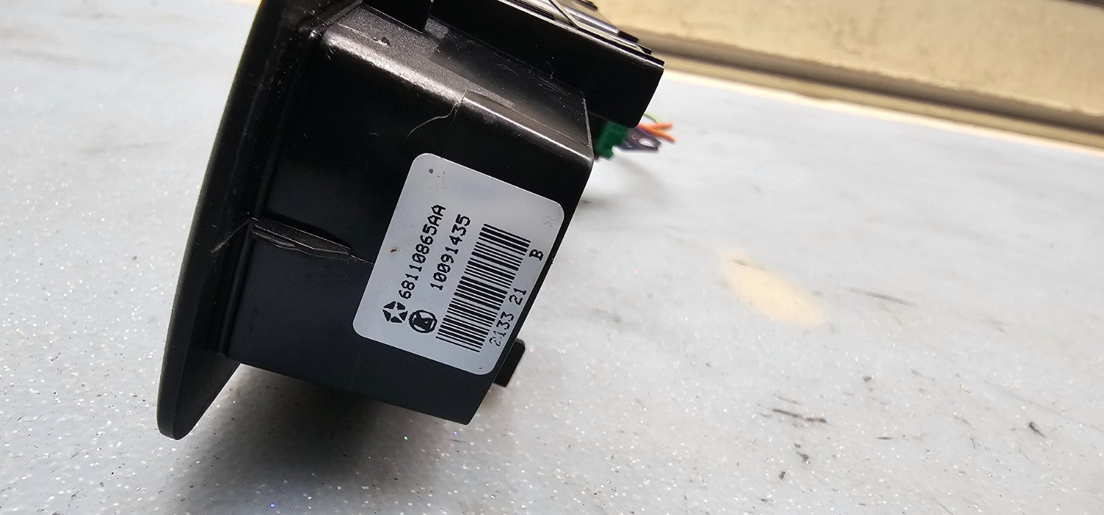 🔥12-23 Grand Caravan Town Country Ram Front Right Passenger Window Switch BLACK