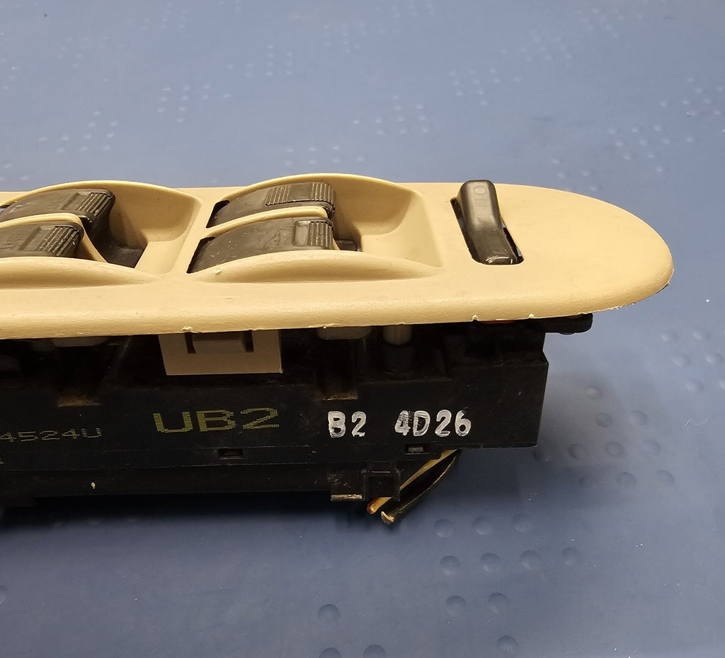 🔥99-04 Odyssey Front Left Driver Door Master Window Switch Bezel Assembly Tan
