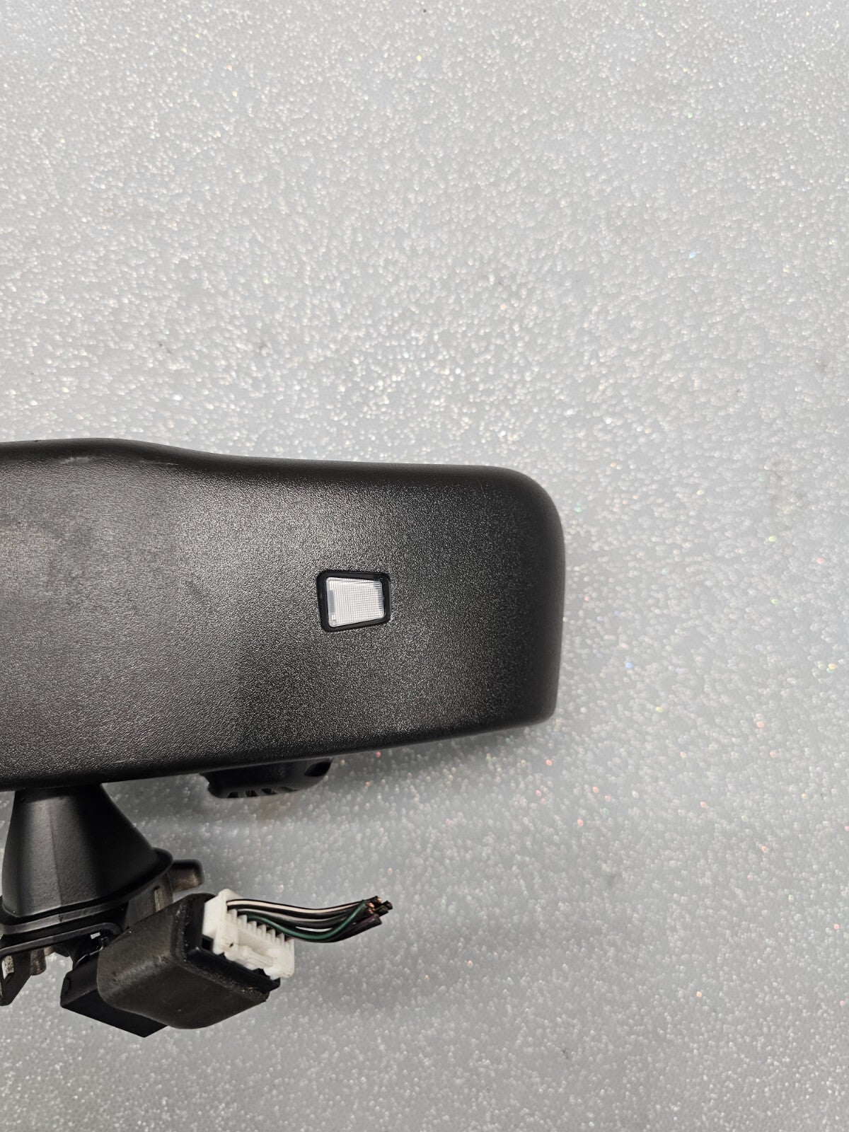 11-14 DODGE CHARGER CHRYSLER 300 13-16 DART REAR VIEW MIRROR AUTO DIM WINDSHIELD