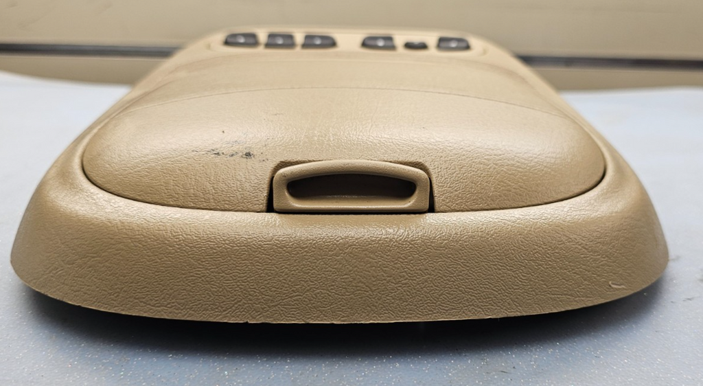 🔥02-04 Envoy Rainier Trailblazer Overhead Console Dome Map Light Lamp Tan
