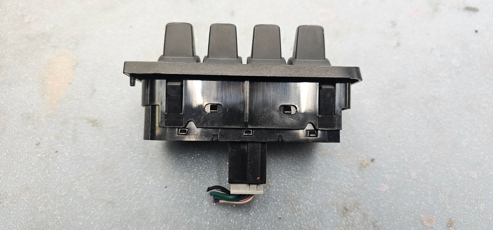 🔥08-10 Ford F250 F350 SuperDuty AUX Dash Toggle Switch Auxiliary Uplifter Black