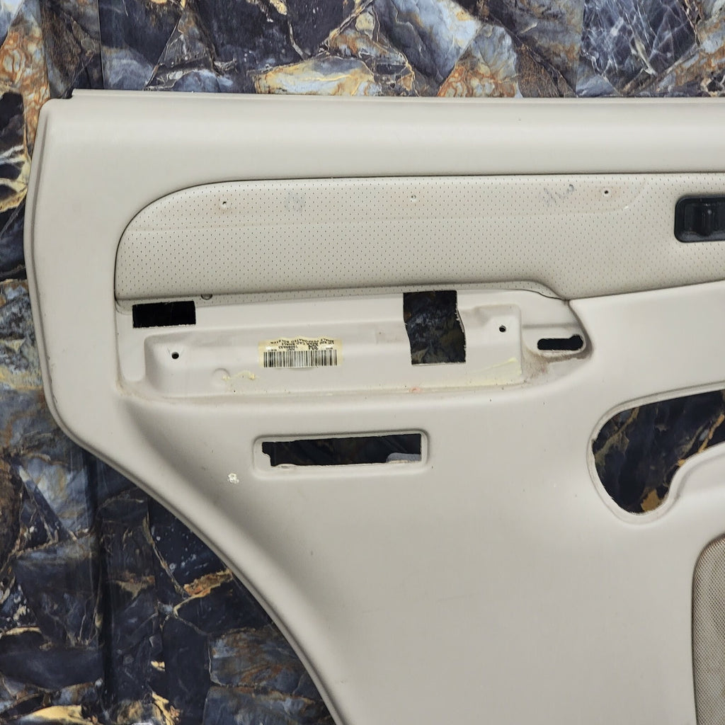 🔥99-06 Silverado SIERRA Door Panel Rear LEFT /No Arm TAN H9_D D7