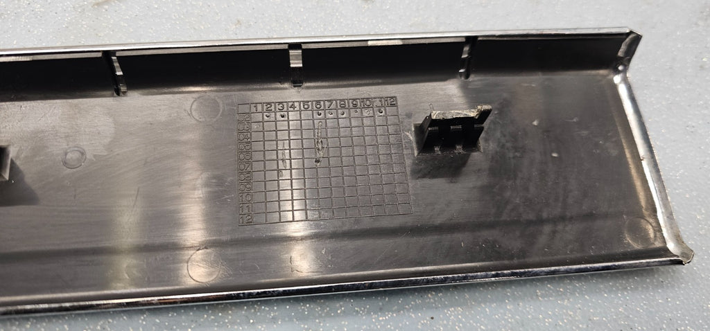 🔥03-06 MERCEDES W220 S430 FRONT LEFT RIGHT SCUFF STEP COVER PLATE PANEL OEM
