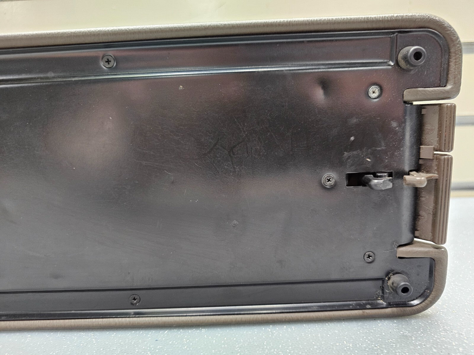 🔥94-00 Mercedes W202 C220 C280 Center Console Storage Lid Armrest Assembly Tan