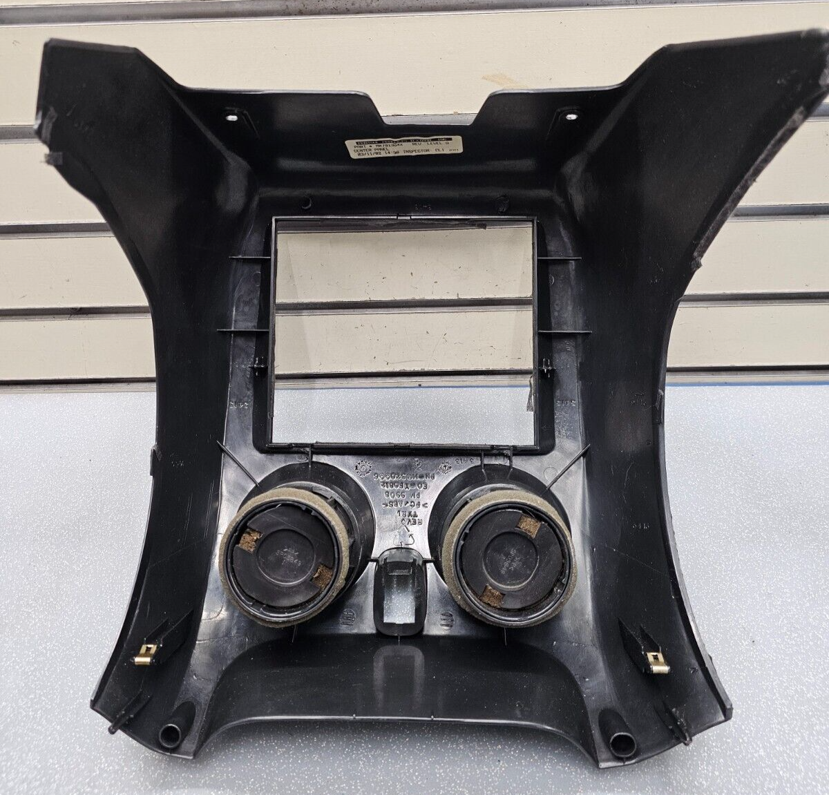 00-05 Mitsubishi Eclipse Center Dash Radio Stereo Display Trim Panel Bezel Black