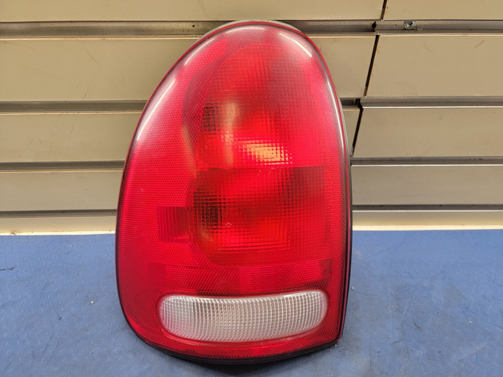 🔥98-03 Dodge Durango Tail Light Assembly Chrome Left Driver Lens and Housing