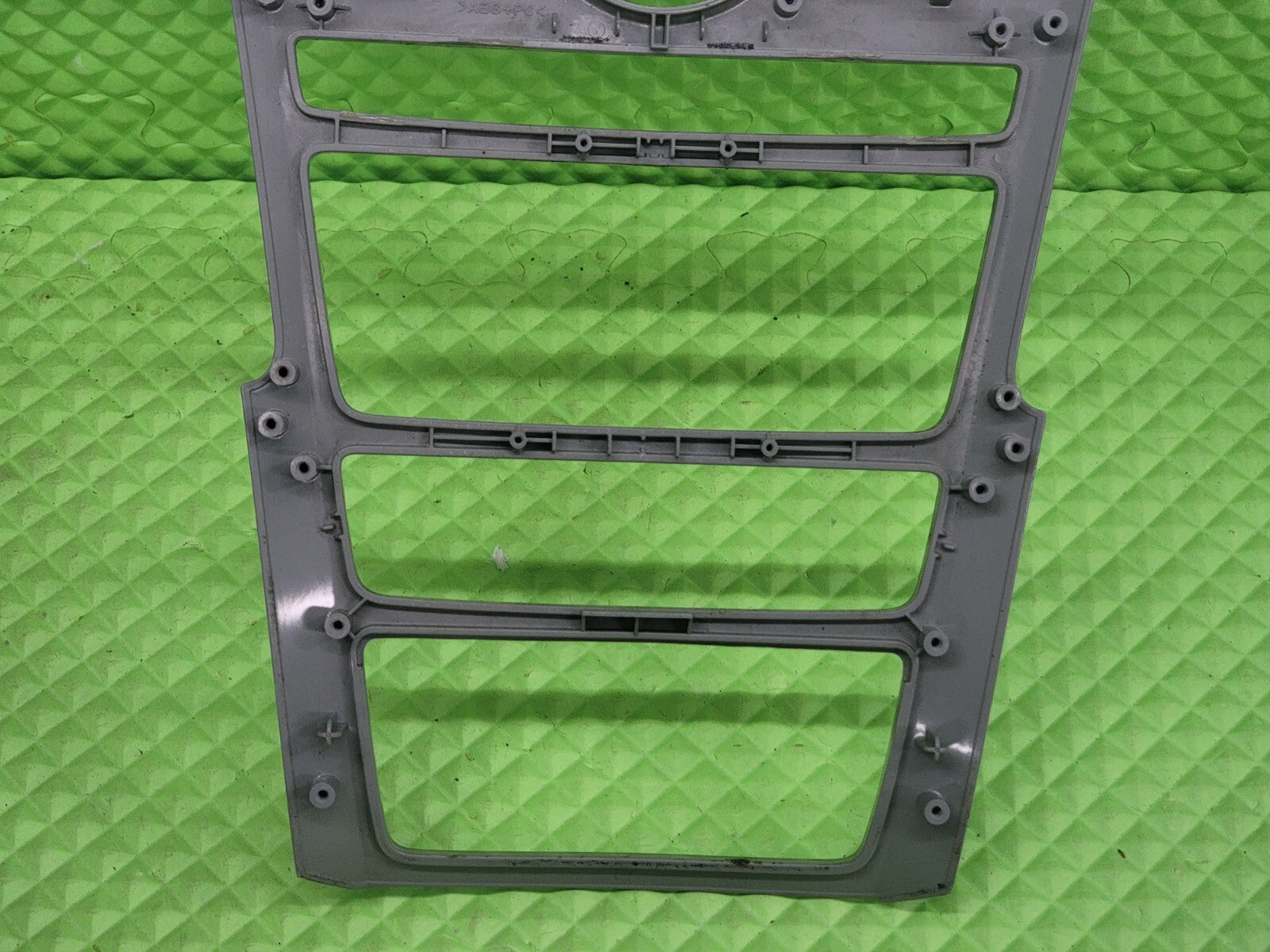 🔥2008-2013 Cadillac CTS Radio Control Panel trim bezel gray B44