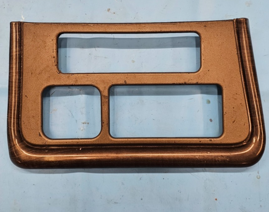 🔥01-02 GMC Sierra Yukon Denali Center Console Front Trim Dash Bezel Wood/Silver