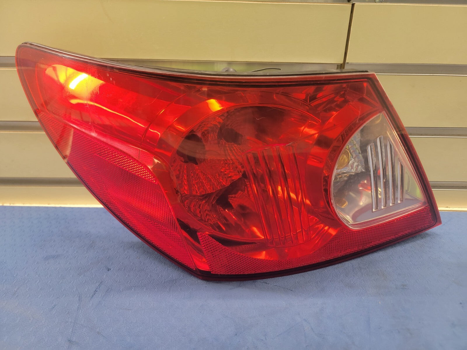 🔥2007-2008 Chrysler Sebring driver  left Tail Light Taillamp Assembly OEM