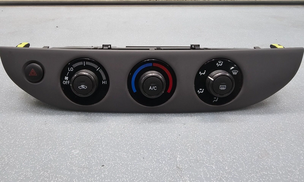 02-06 TOYOTA CAMRY Dash A/C Temperature Heater Climate Control Panel Ventilator