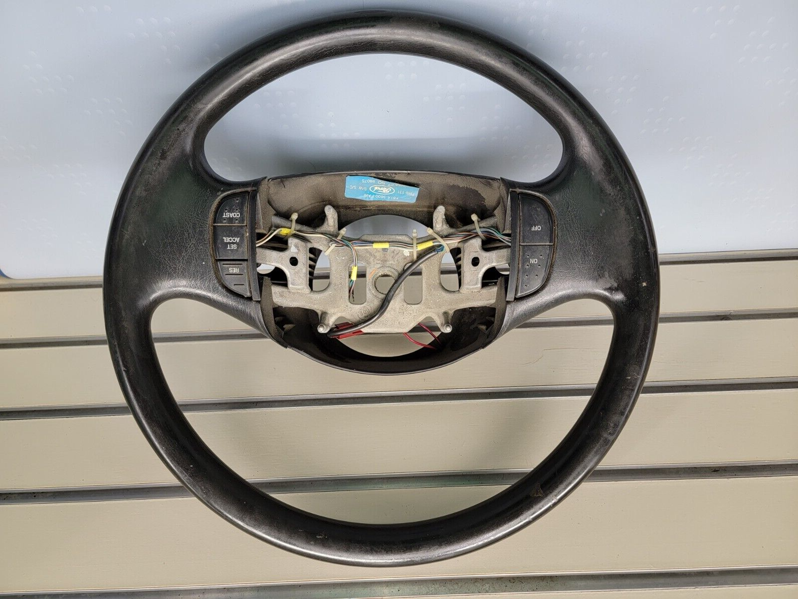 🔥1997-2003 Ford F-150 Leather Steering Wheel Cruise Dash black