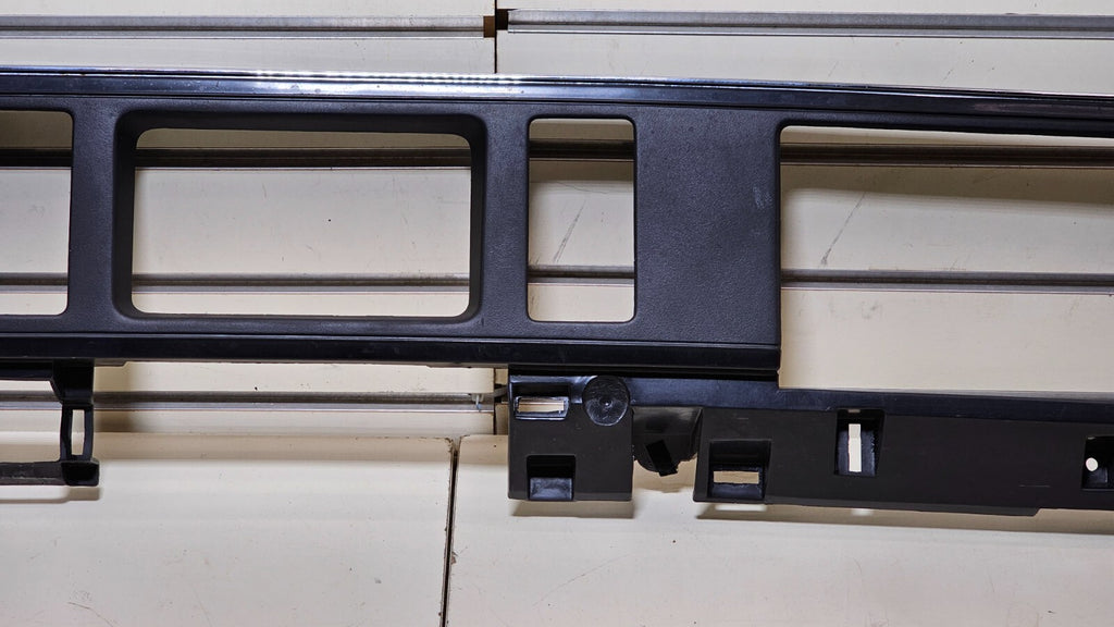 🔥96-99 BUICK LESABRE DASH SPEEDOMETER INSTRUIMENT CLUSTER BEZEL TRIM PANE BLACK