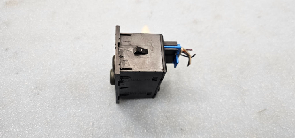 🔥99-02 CHEVY SILVERADO SIERRA TRUCK FOG DRIVING LIGHT CARGO LAMP LIGHT SWITCH
