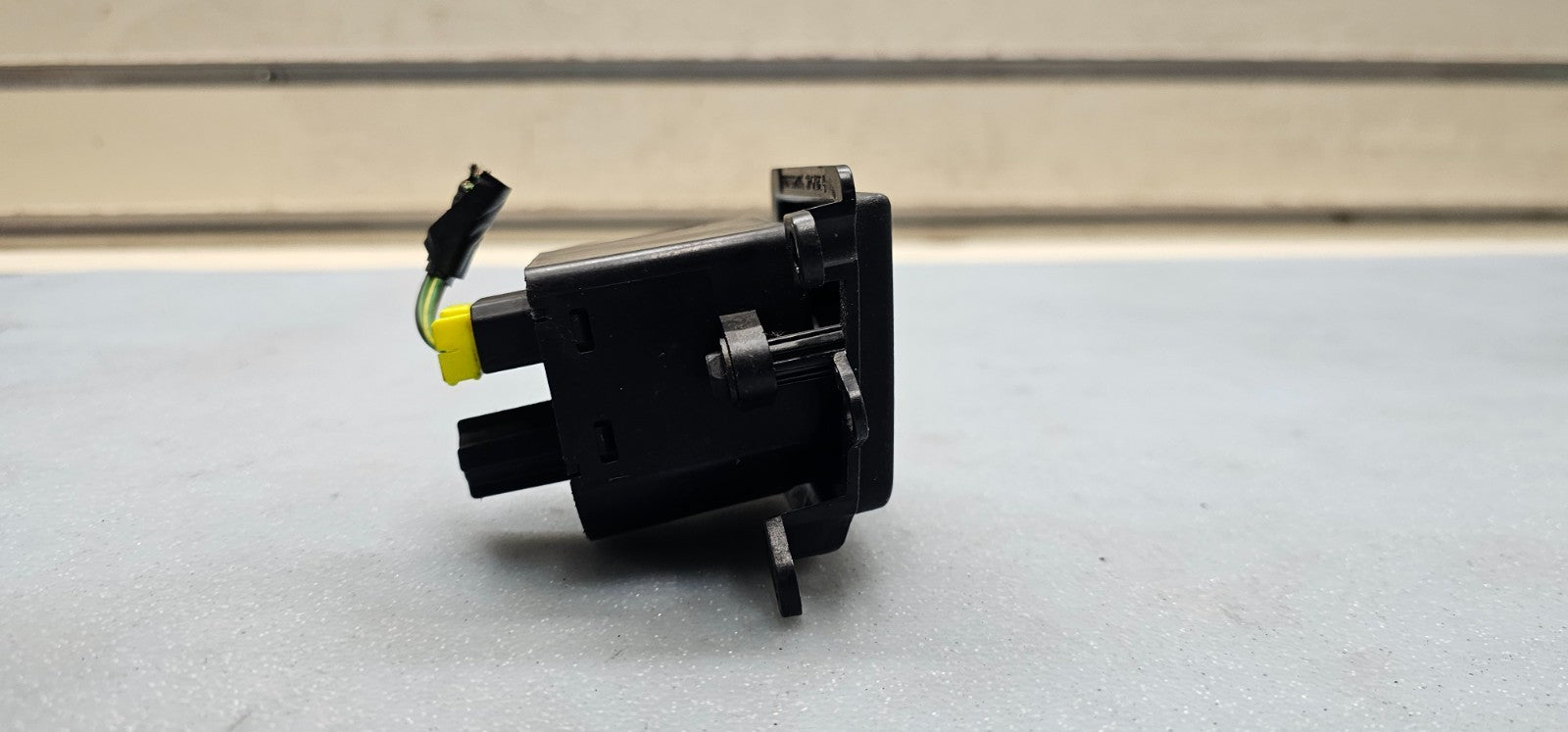 🔥05-07 Dodge Dakota Durango Right Passenger Bag Deactivation Switch Black OEM