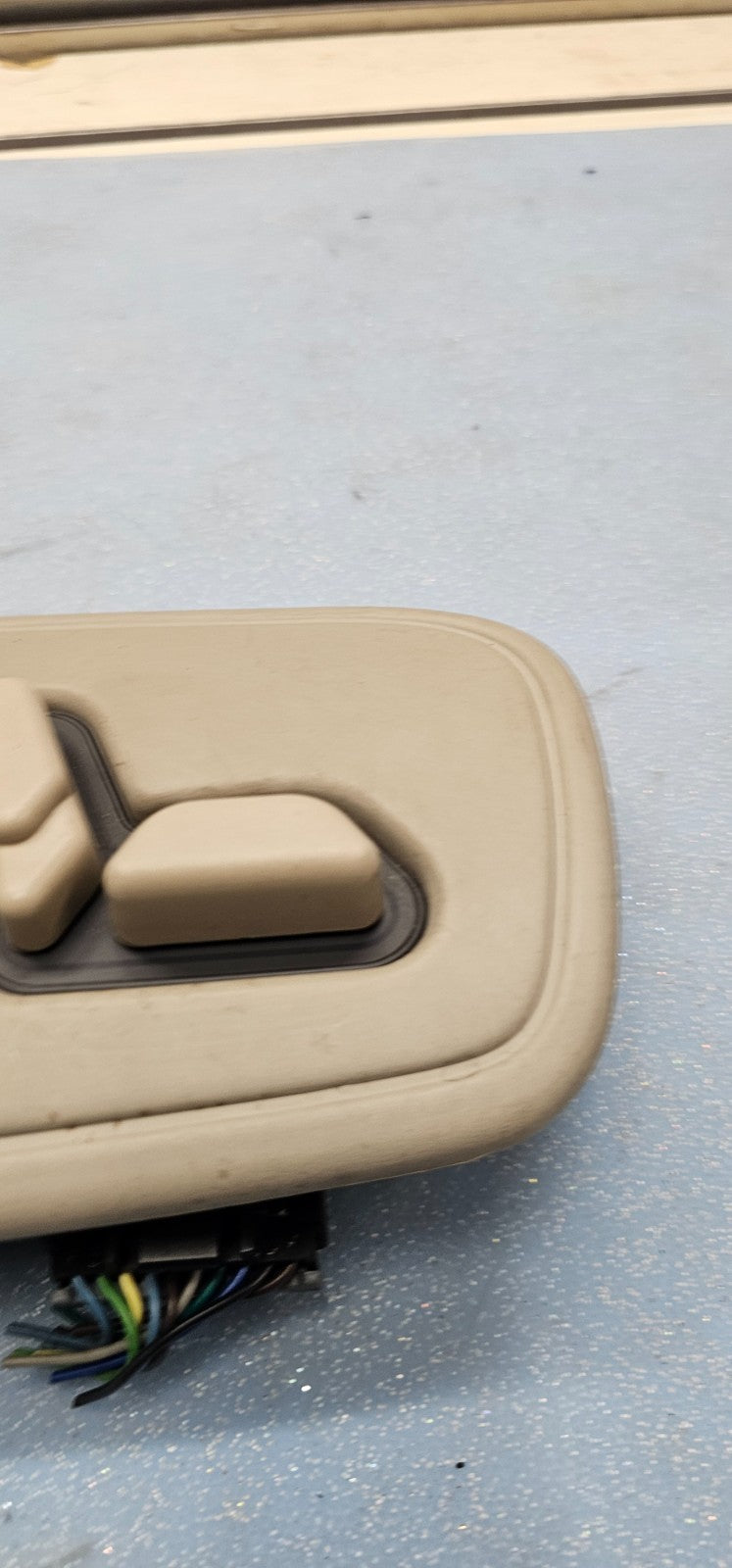 🔥97-99 Cadillac Deville Front LEFT DRIVER Seat Control Switch TAN OEM
