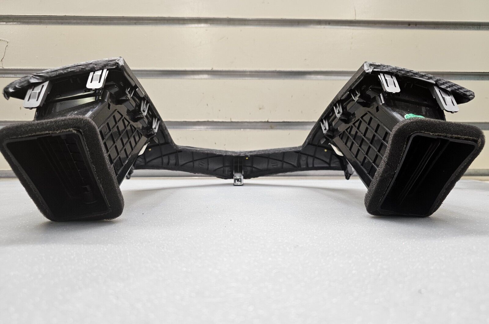 🔥11-15 Cruze Center Dash AM FM Radio Display Bezel Trim Panel Carbon Black OEM