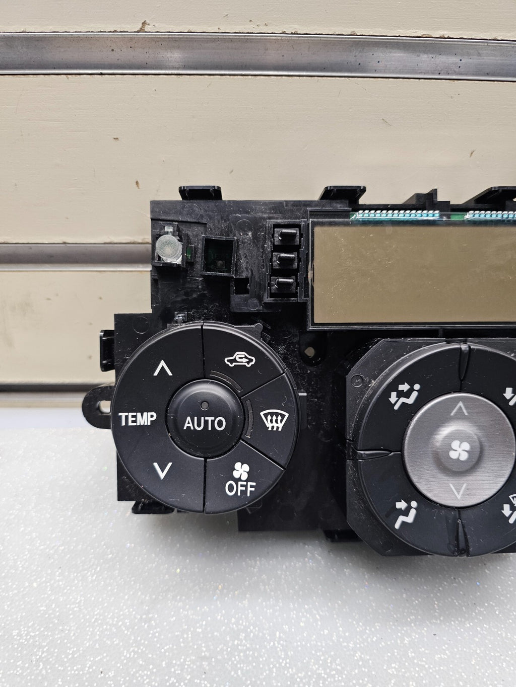 🔥06-12 Toyota RAV 4 Manual Ceneter Dash A/C Heater Climate Temperature Control