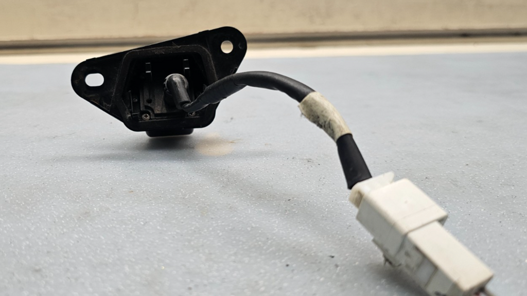 🔥2004 - 2009 Toyota Prius Rear View Reverse Camera Trunk Back Up OEM
