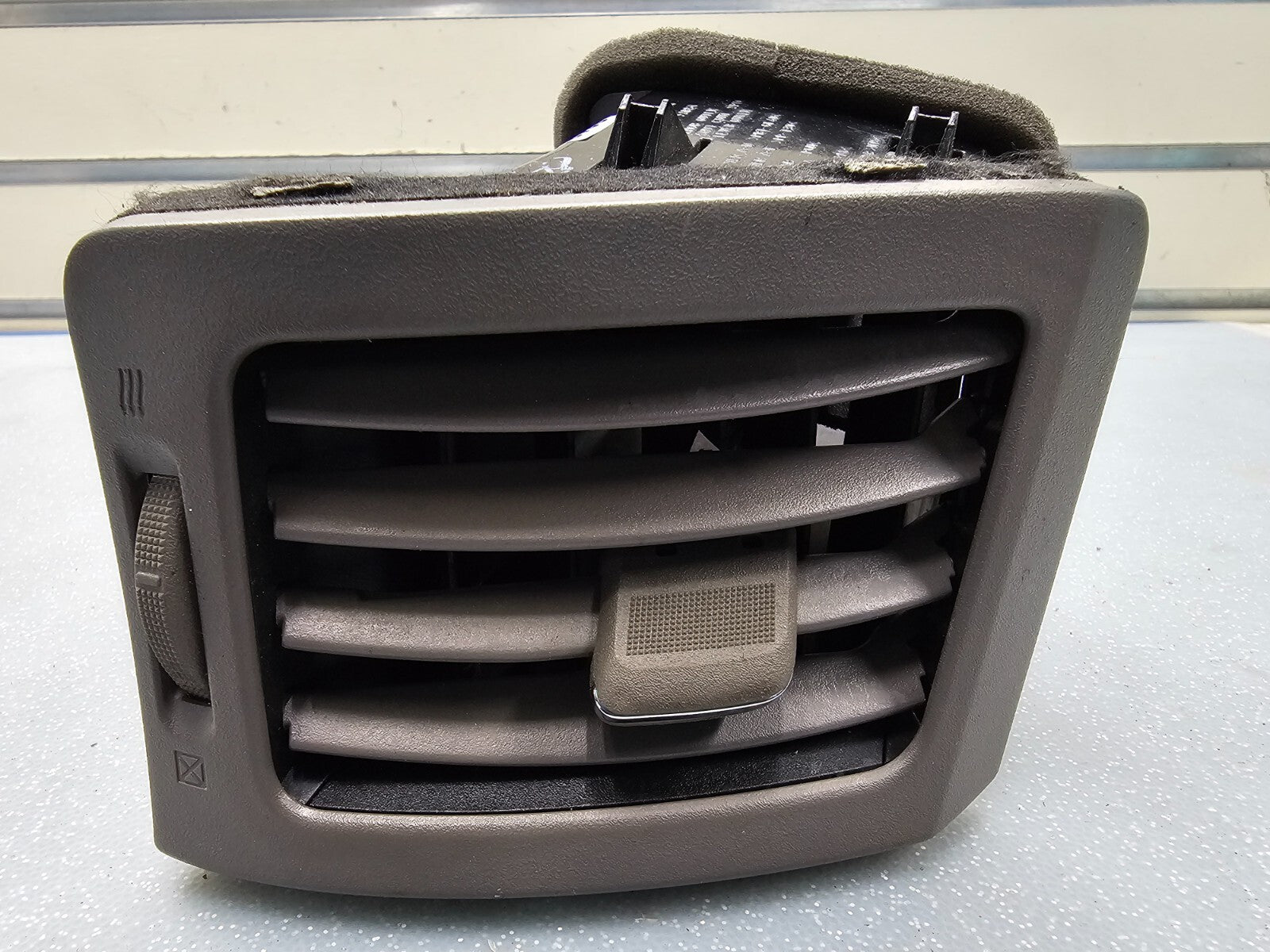 🔥08-13 Infiniti G35 Right Passenger Dash Air Vent Conditioner Filter DK Tan