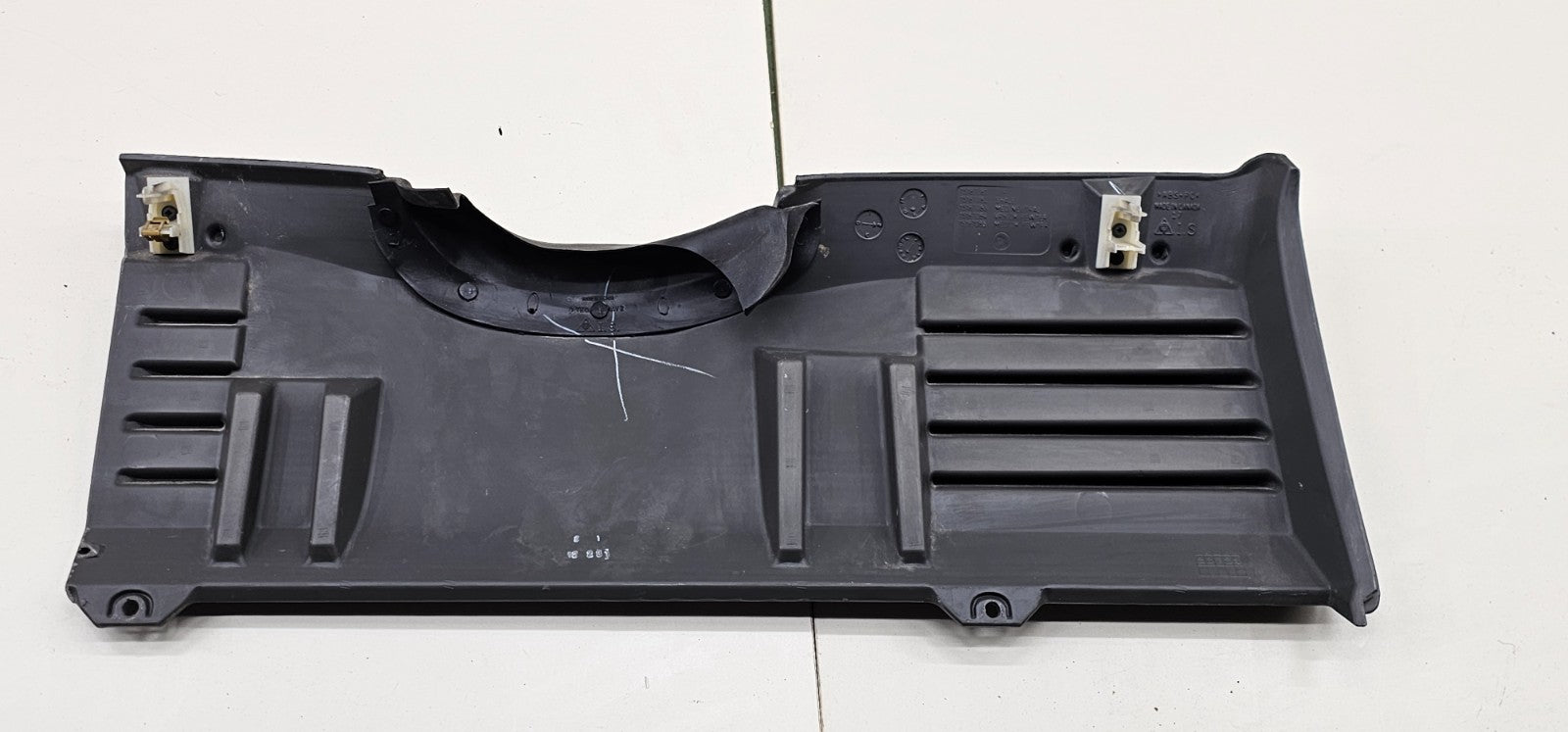 🔥99-06 Silverado Sierra Dash Front Left Driver Knee Bolster Lower Column Black