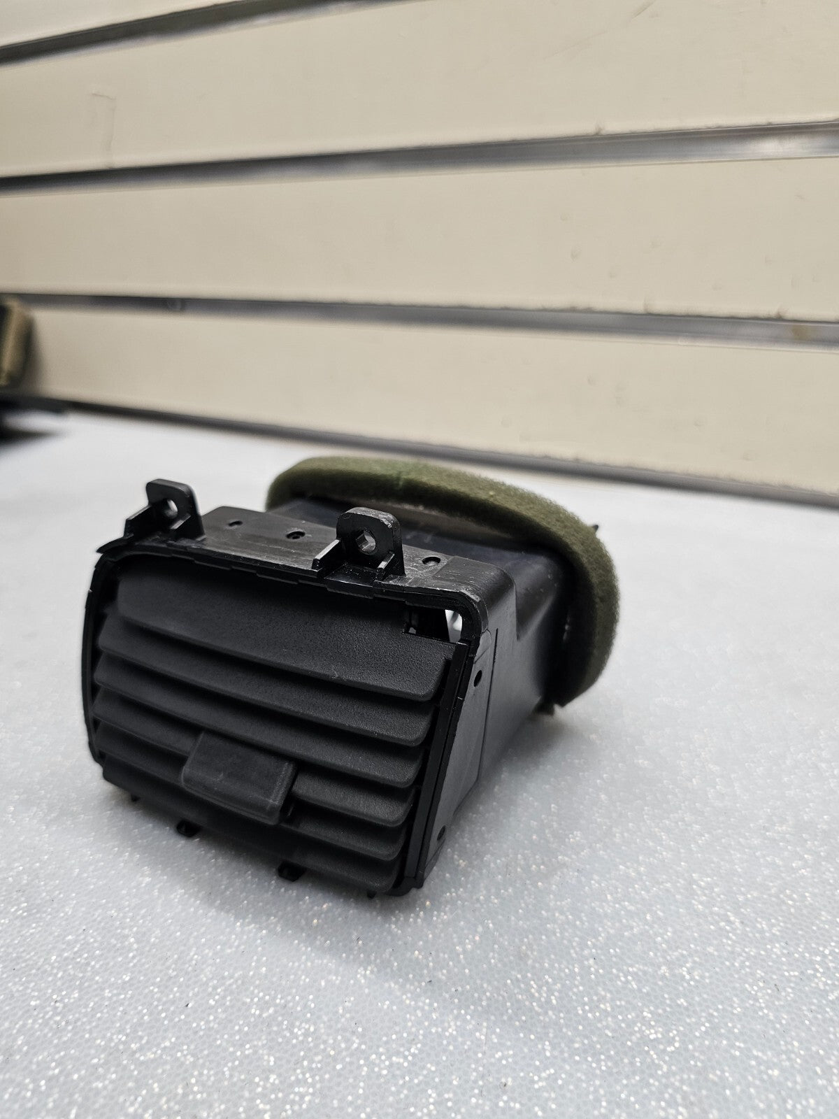 🔥00-06 Nissan SENTRA Center Dash RIGHT AC Air Vent Heater Conditioner black OEM