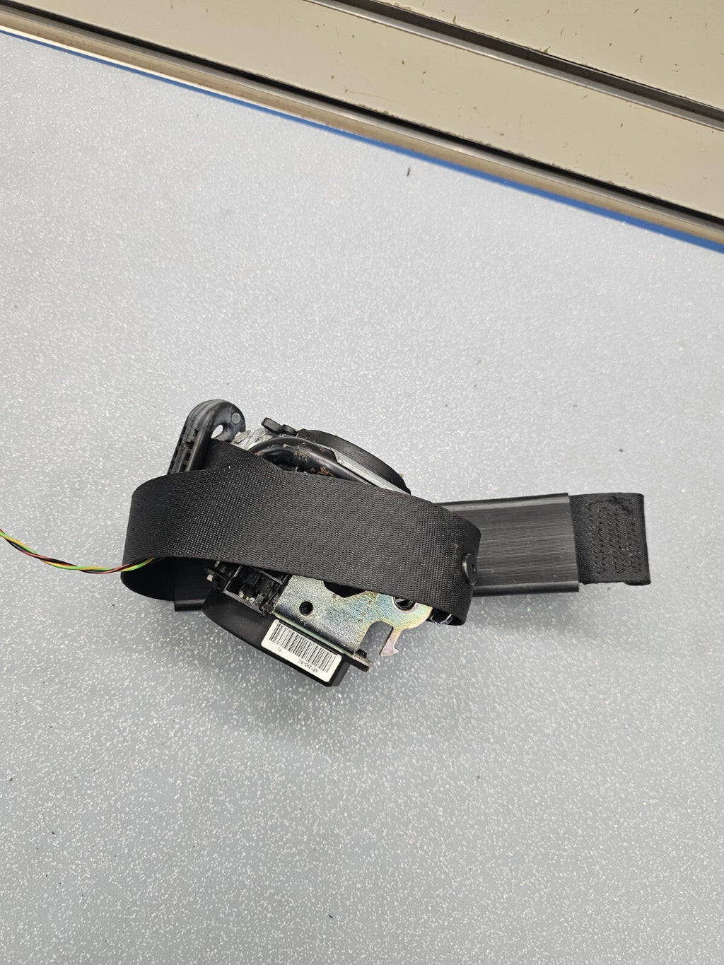 🔥2010 - 2013 FORD TRANSIT CONNECT DRIVER SIDE FRONT SEAT BELT RETRACTOR