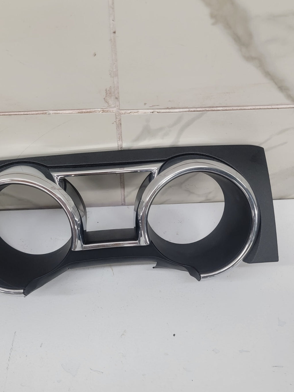 🔥05-09 Mustang Dash Instrument Cluster Bezel Speedometer Trim Chrome/Black C32