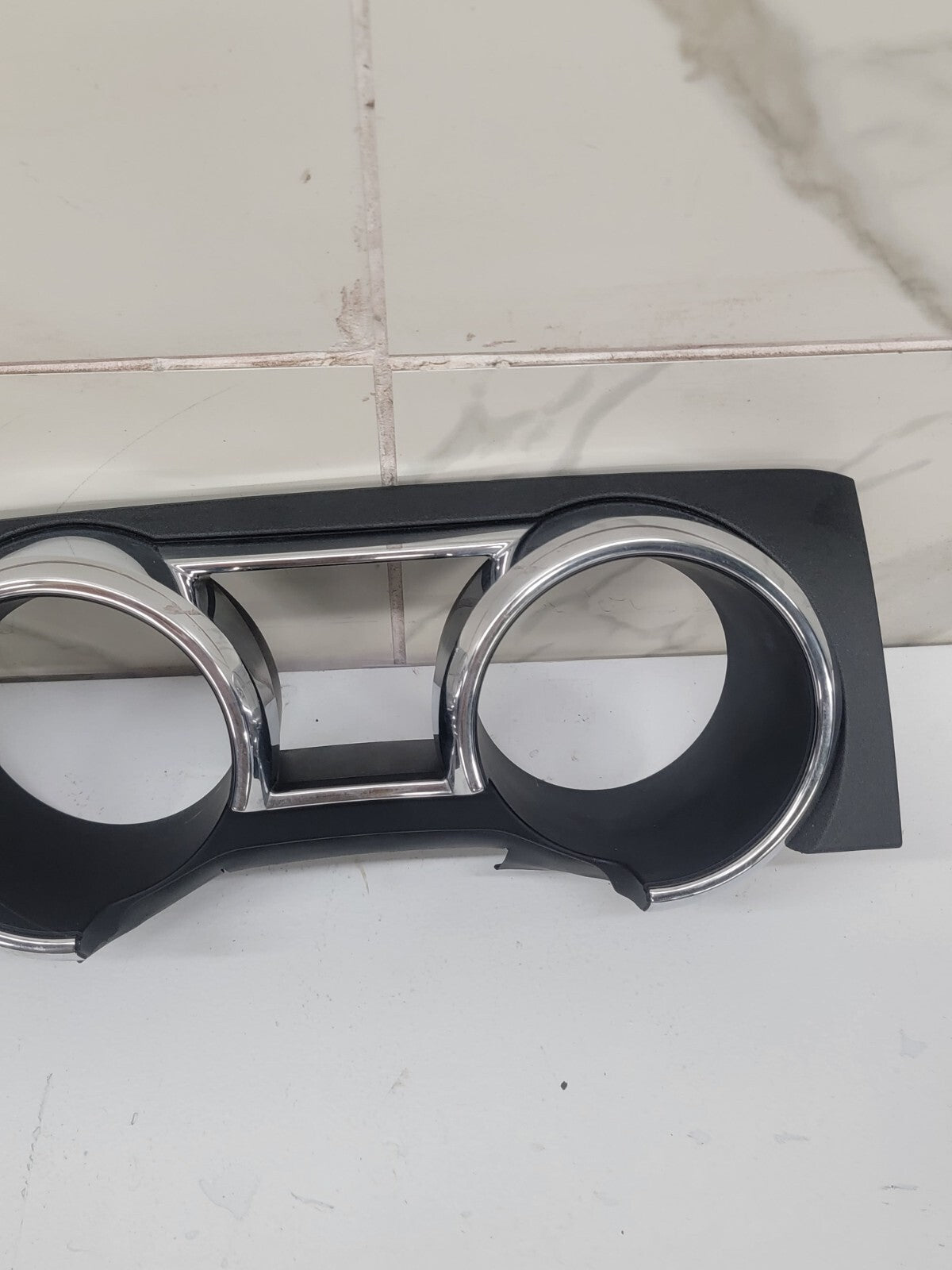 🔥05-09 Mustang Dash Instrument Cluster Bezel Speedometer Trim Chrome/Black C32