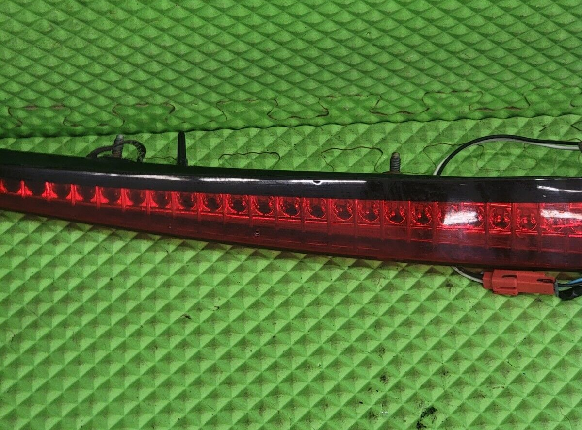 🔥08-13  Cadillac CTS Third Brake Light High Mount Stop Lamp fits Assembly RED